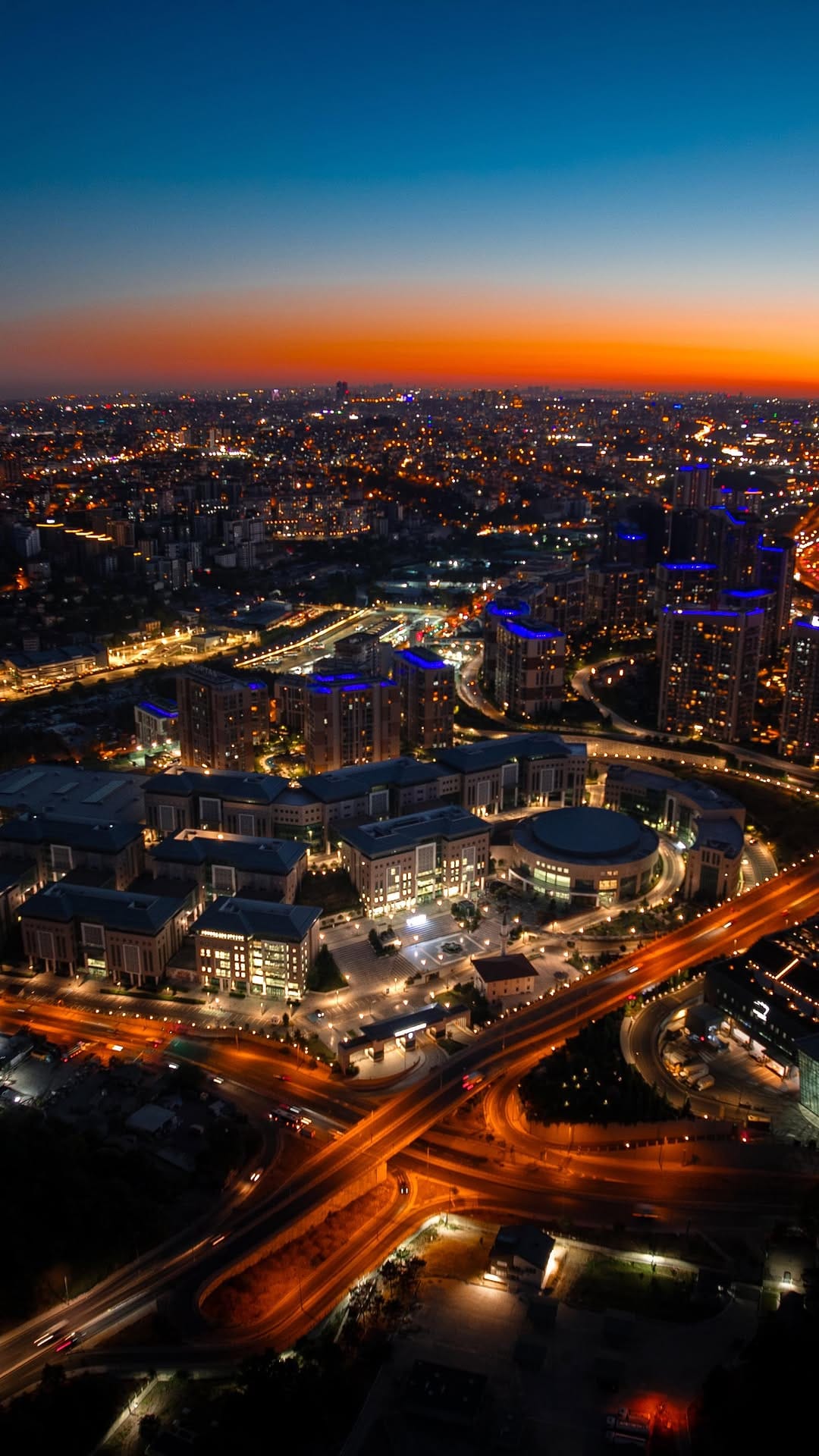 Post 9 by Haliç Üniversitesi on Instagram (video)