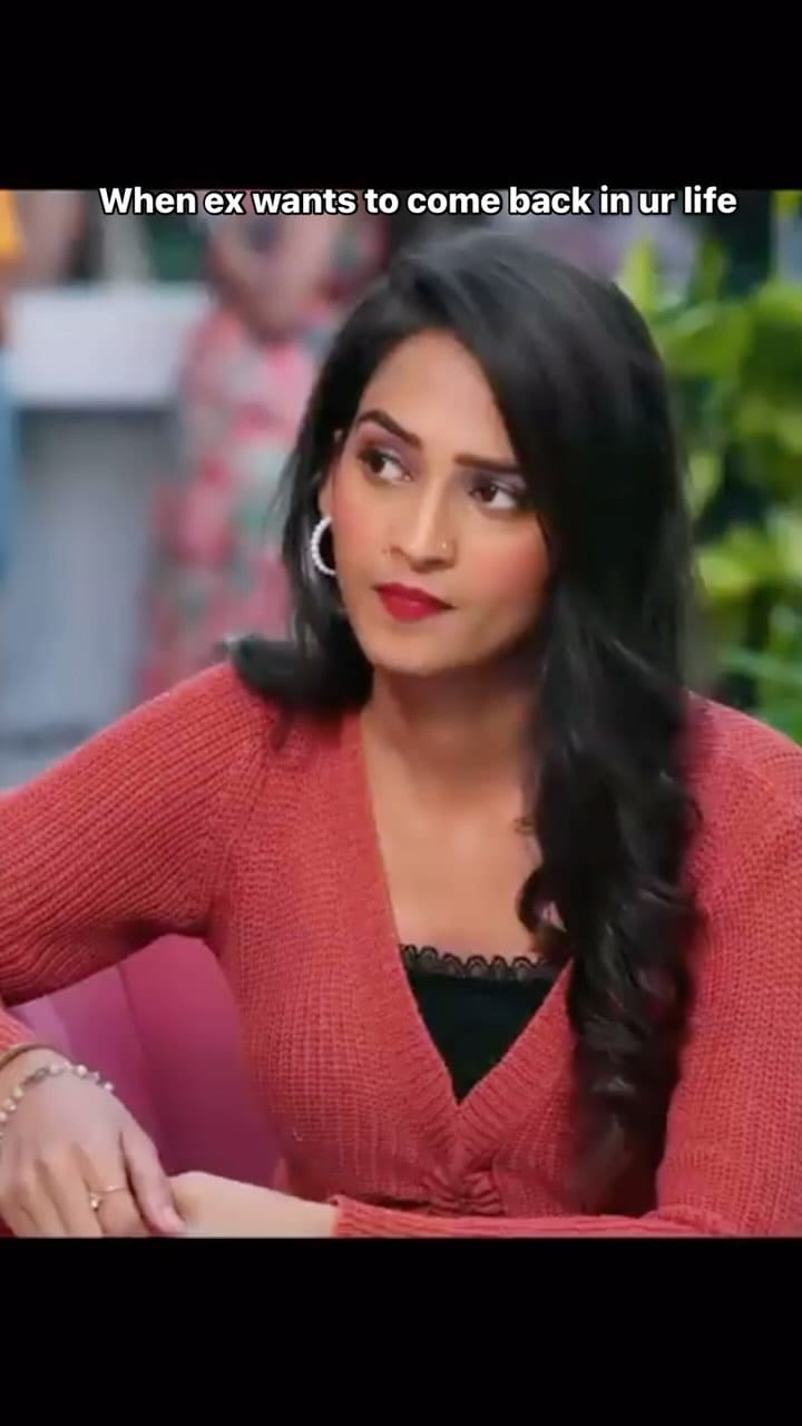 Post 10 by Dolly pathak❤️ on Instagram (video)