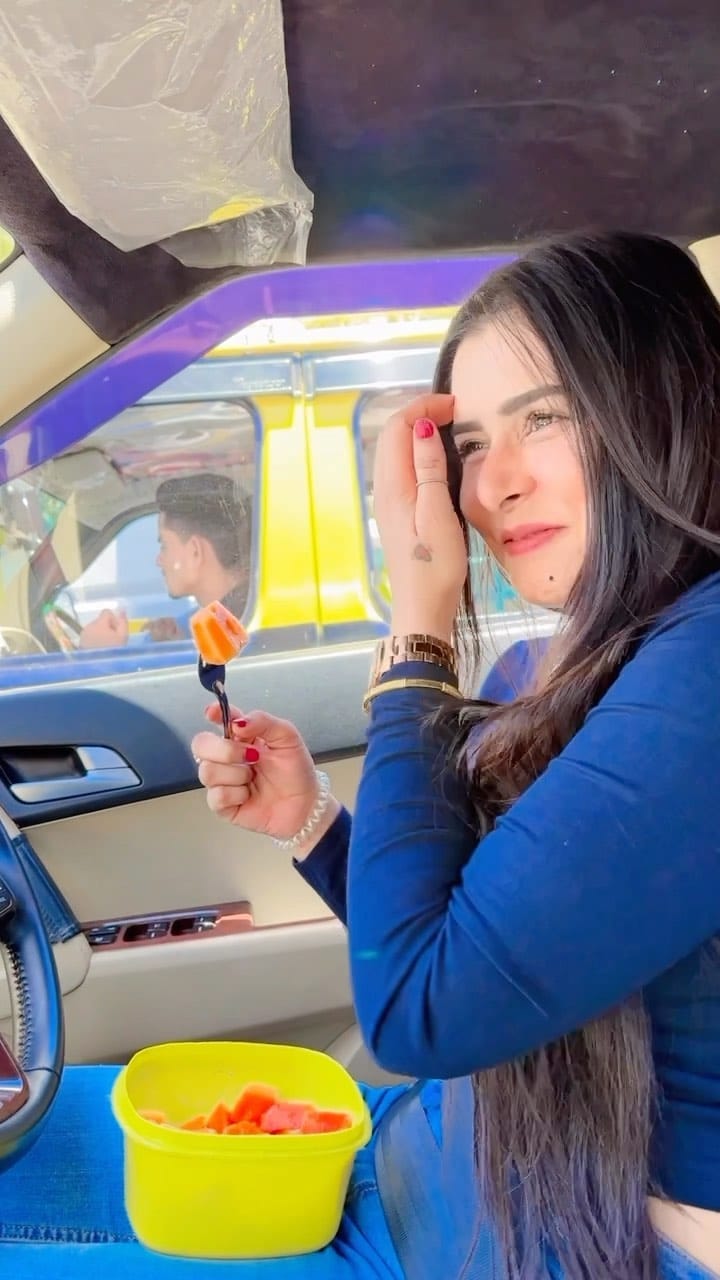 Post 10 by Aman Sandhu 🧿ਜੱਟੀ on Instagram (video)