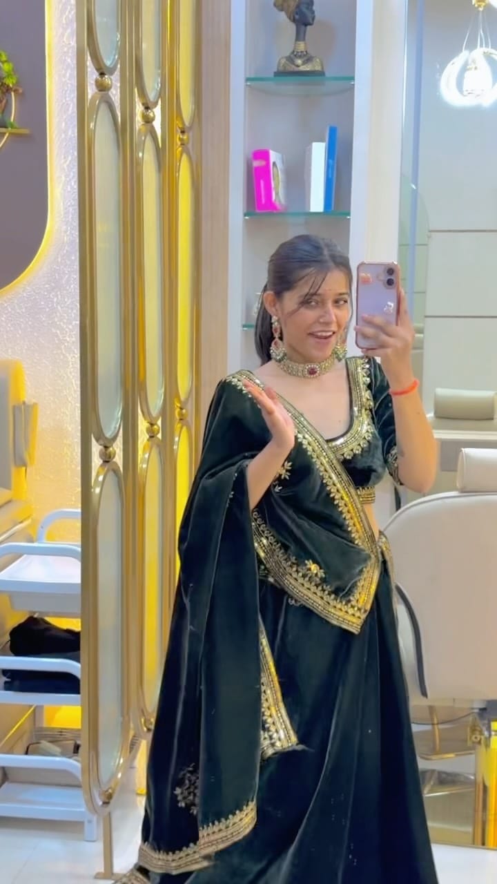 Post 3 by Tanisha Gehlot on Instagram (video)