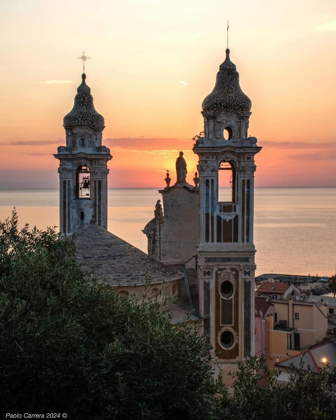 Post 4 by Paolo Carrera 📸 Liguria 🇮🇹 Italia on Instagram (carousel)
