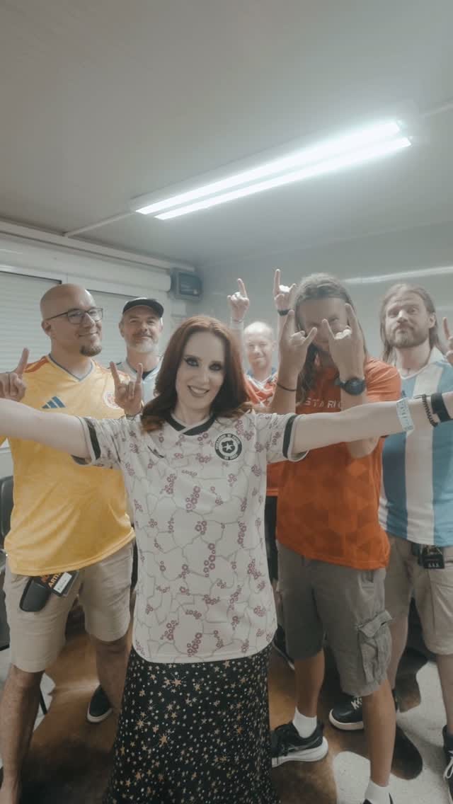 Post 1 by 𝐂𝐎𝐄𝐍 𝐉𝐀𝐍𝐒𝐒𝐄𝐍 on Instagram (video)