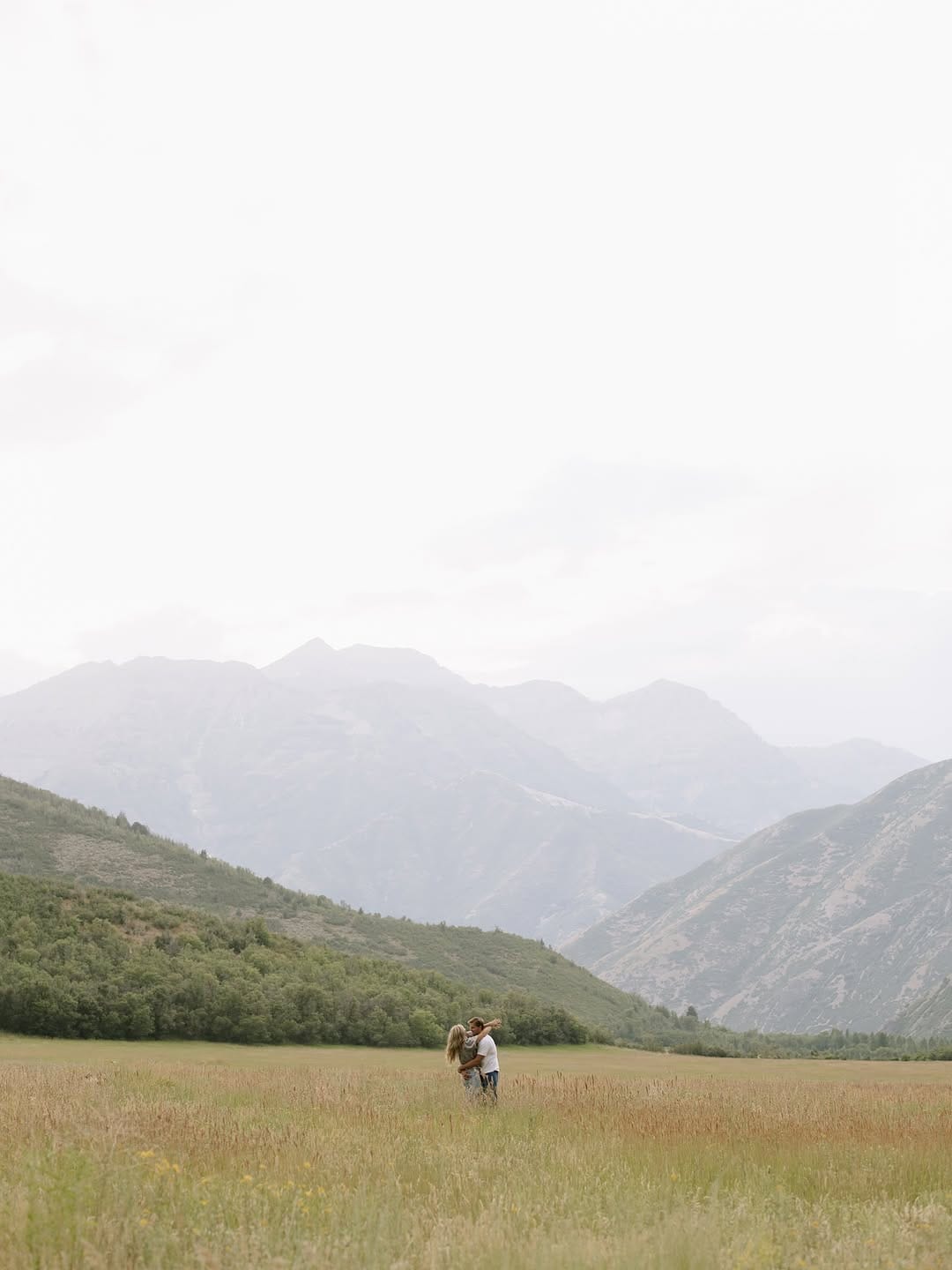 Post 4 by Izzy | Photographer + Videographer on Instagram (carousel)