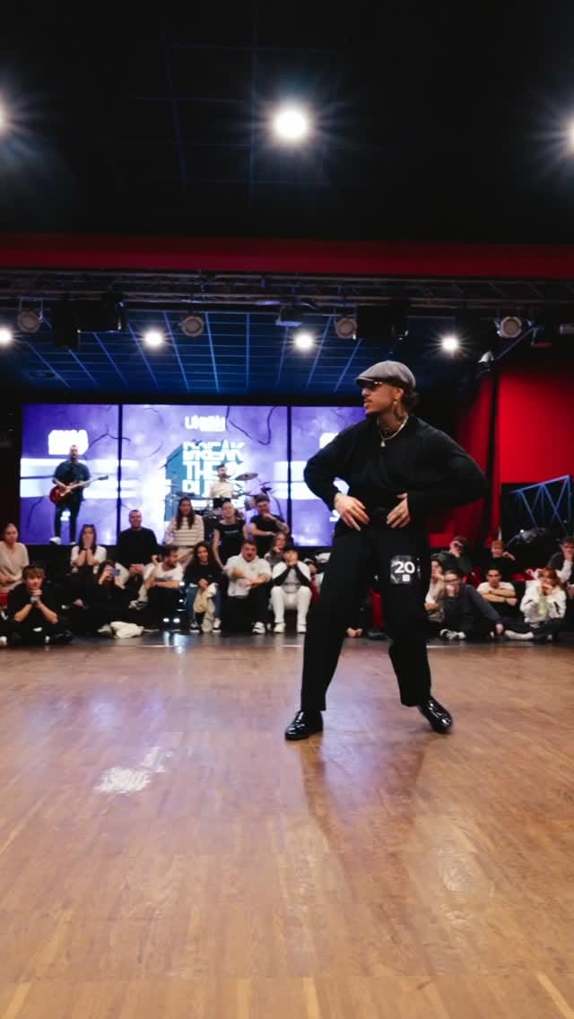 Post 7 by Ivan Buzzanga on Instagram (video)