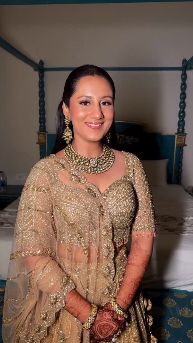 Post 7 by Ashita | Jodhpur| Jaipur| Udaipur Makeup Artist💫 on Instagram (video)