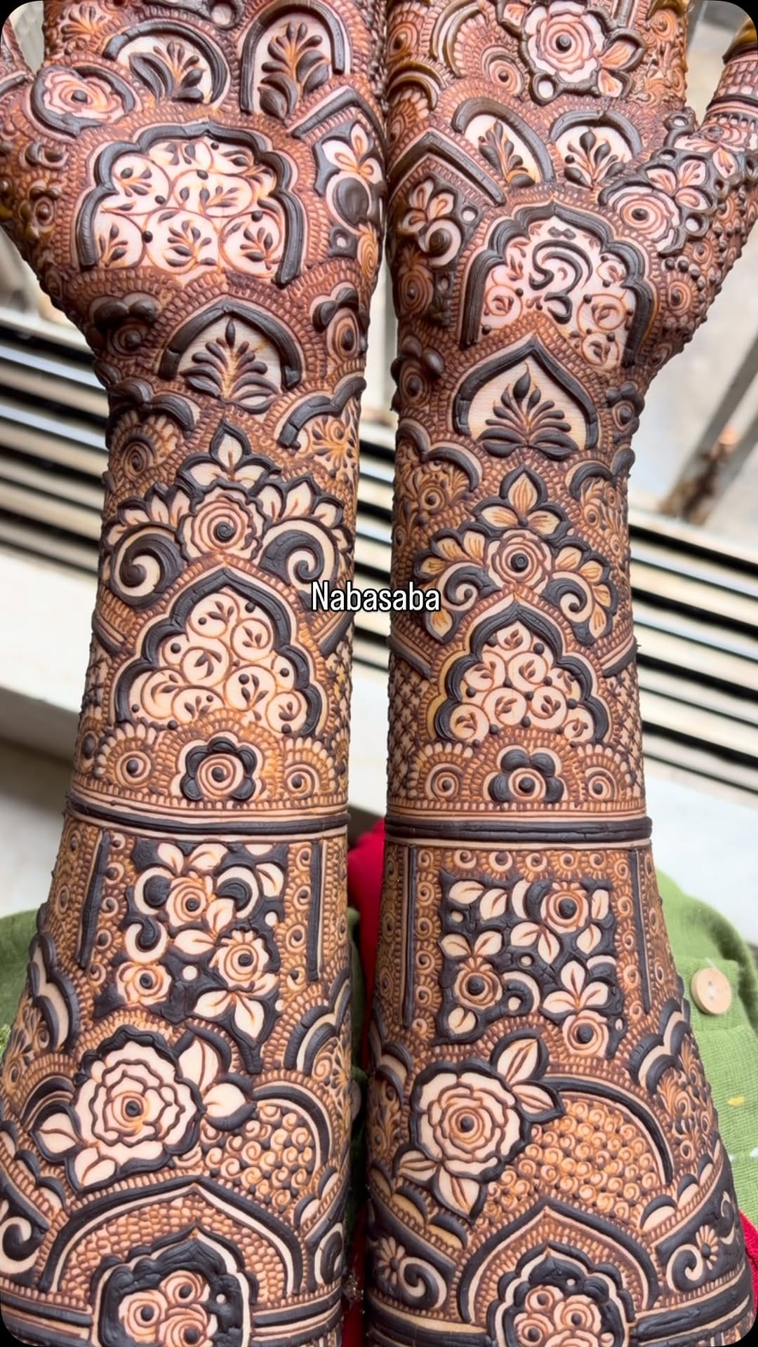 Post 2 by Khan Saba Mohiuddin on Instagram (video)