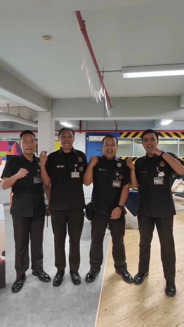Post 3 by BINUS INTERNATIONAL on Instagram (video)