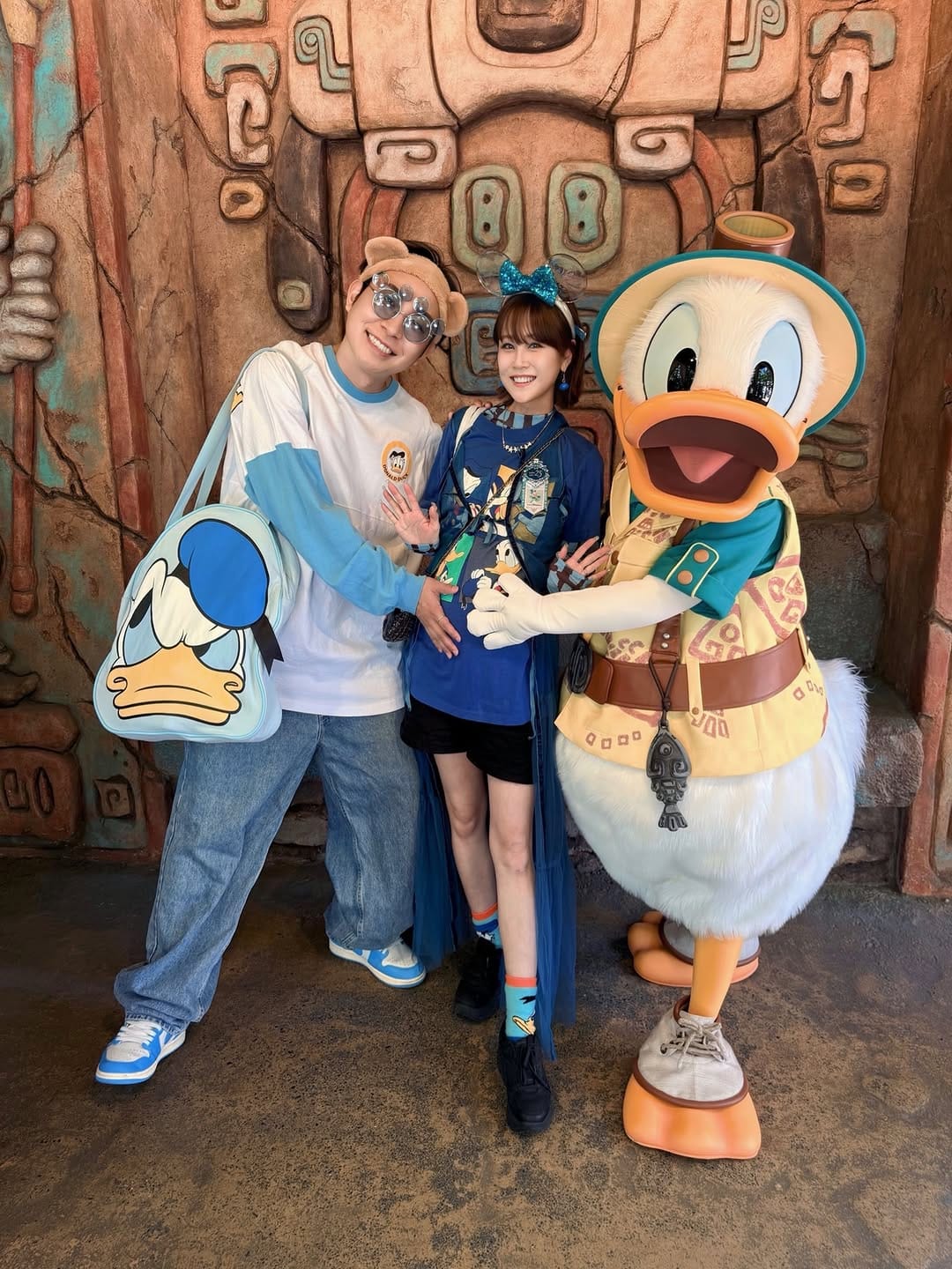 Post 1 by 新垣里沙 Risa Niigaki on Instagram (carousel)