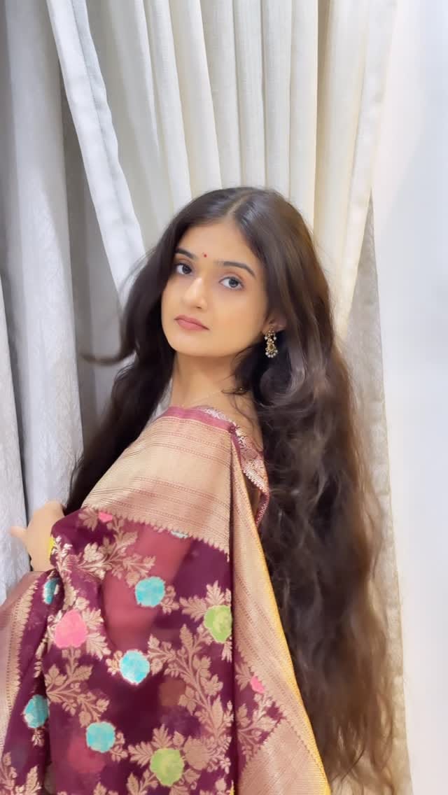 Post 4 by Chinuuu🧜‍♀️ on Instagram (video)
