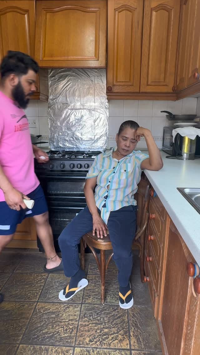 Post 6 by |Glendy Fernandes|💫Comedian💫🧿 on Instagram (video)