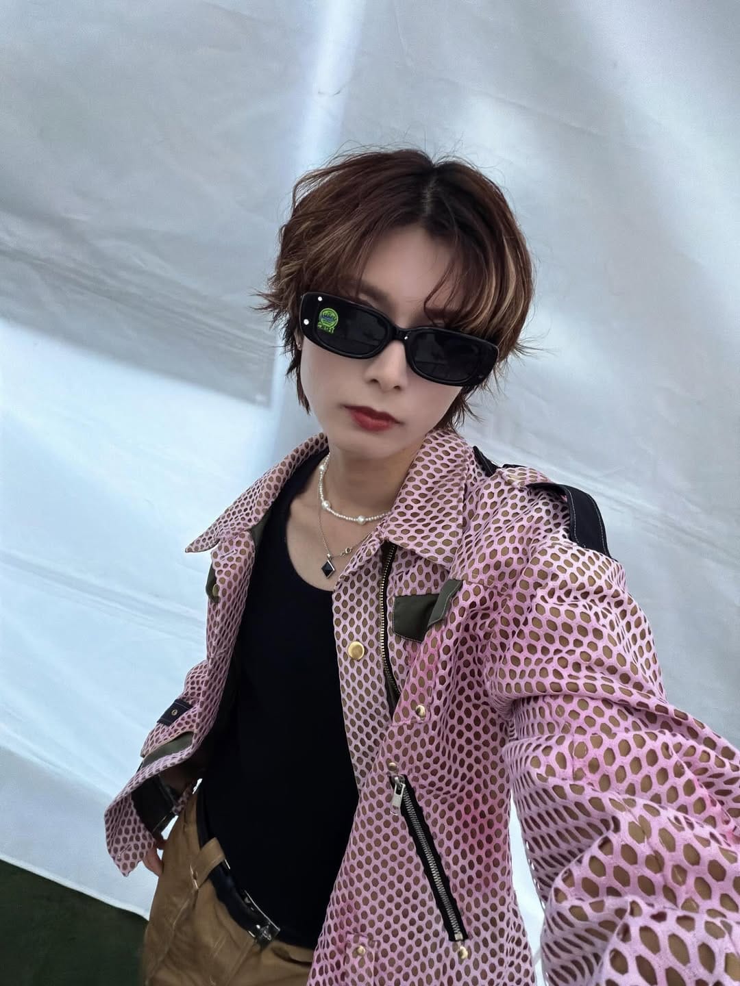 Post 1 by 佐原 至恩（Sahara Shion） on Instagram (carousel)