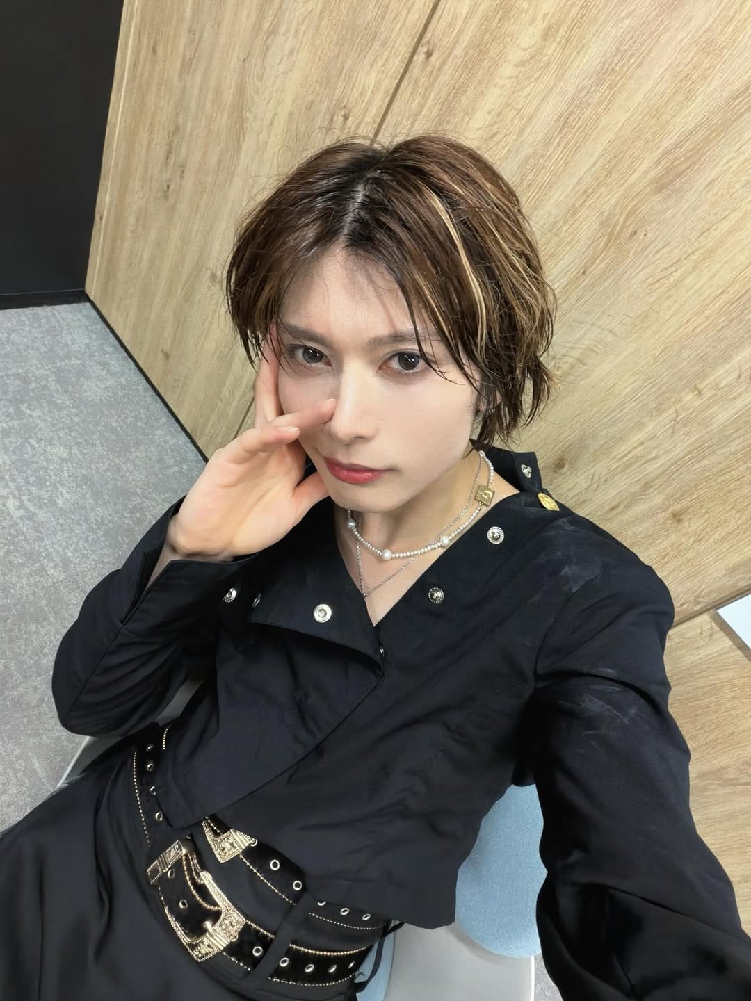 Post 3 by 佐原 至恩（Sahara Shion） on Instagram (carousel)