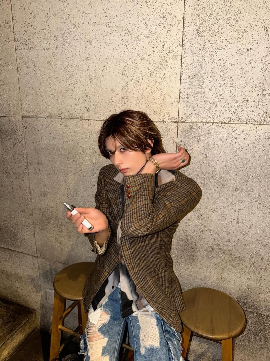 Post 7 by 佐原 至恩（Sahara Shion） on Instagram (carousel)
