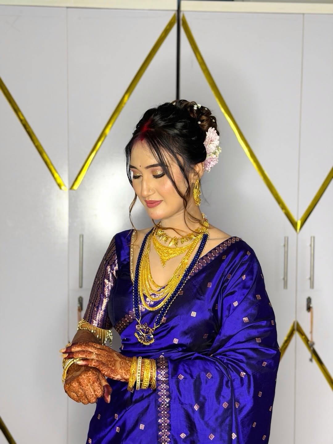 Post 7 by Gitasri Deka | Makeup Artist on Instagram (carousel)