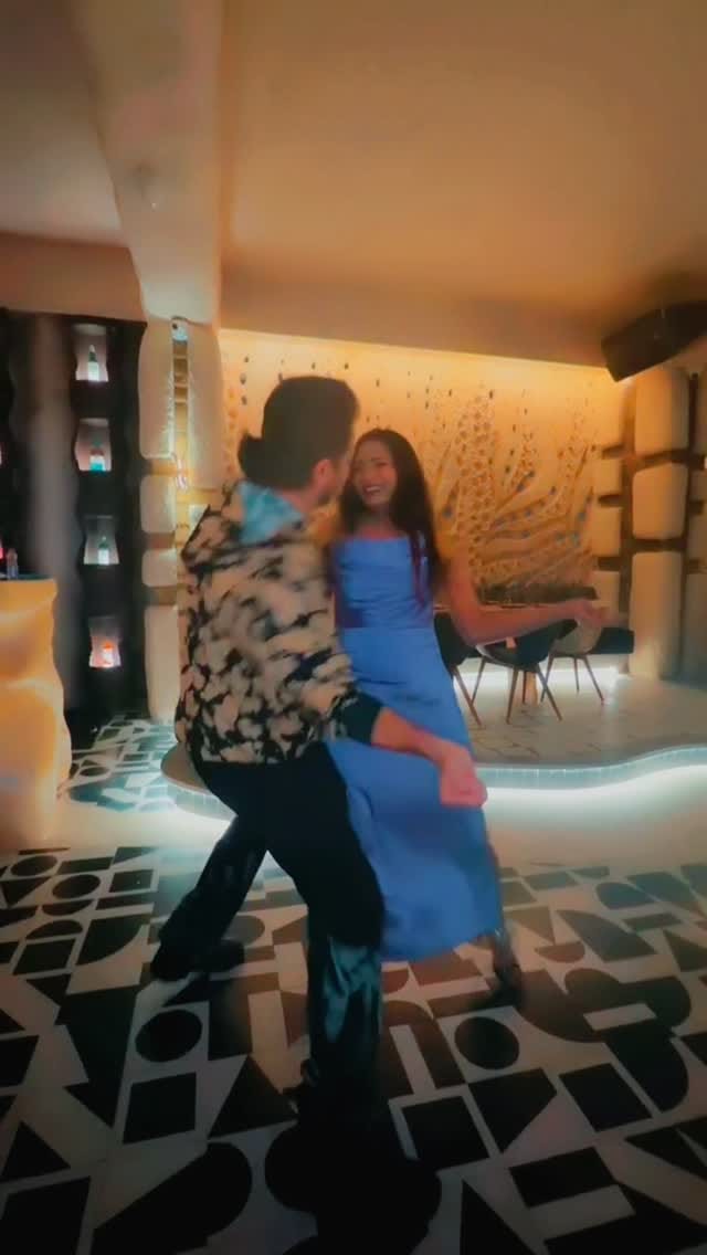 Post 4 by Mohit Arora on Instagram (video)
