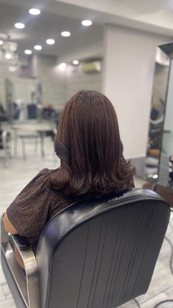 Post 5 by Forever Hair studio on Instagram (video)