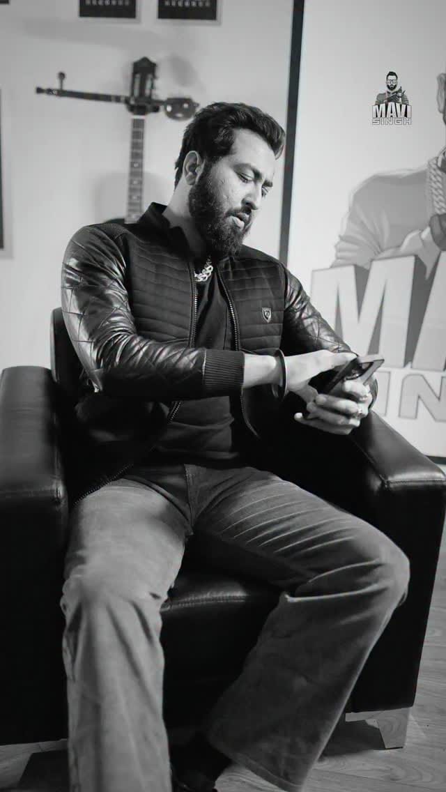 Post 6 by Major Grewal on Instagram (video)