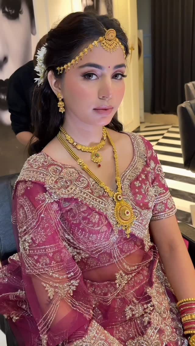 Post 9 by Kajal bansal | Jaipur makeup artist on Instagram (video)