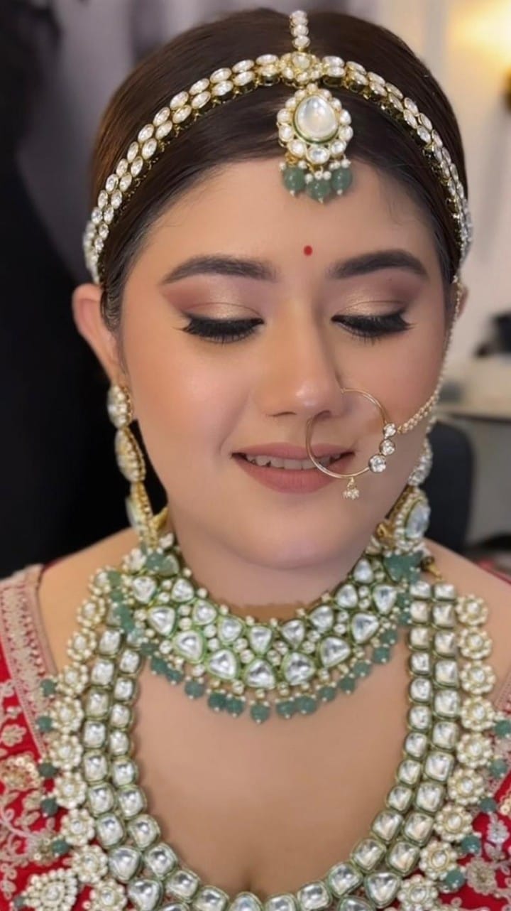 Post 10 by Kajal bansal | Jaipur makeup artist on Instagram (video)