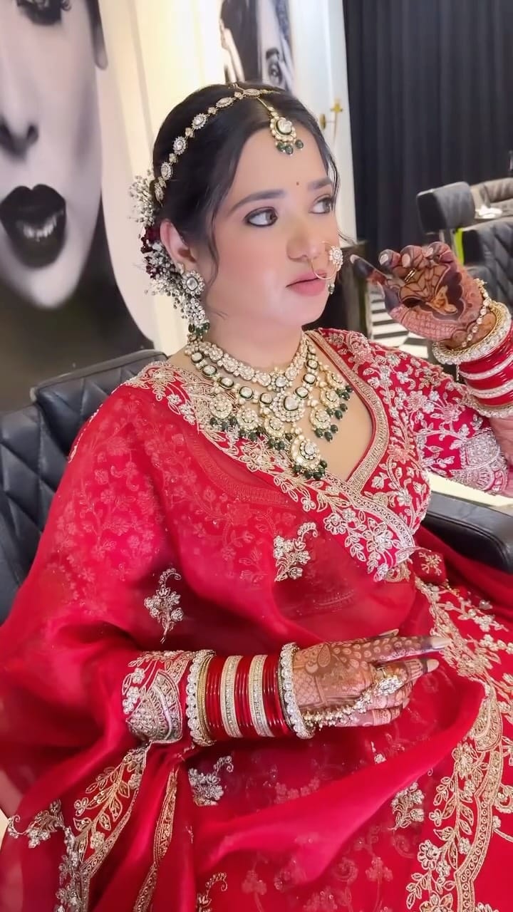 Post 6 by Kajal bansal | Jaipur makeup artist on Instagram (video)