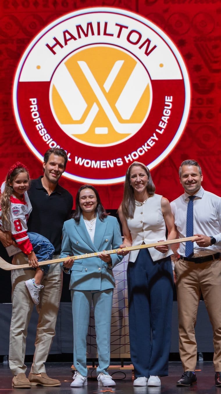 Post 6 by Colgate Women's Ice Hockey on Instagram (video)