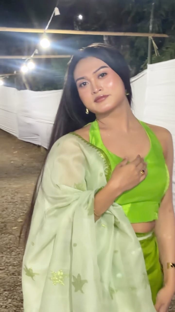 Post 3 by Tondon laishram makeup on Instagram (video)