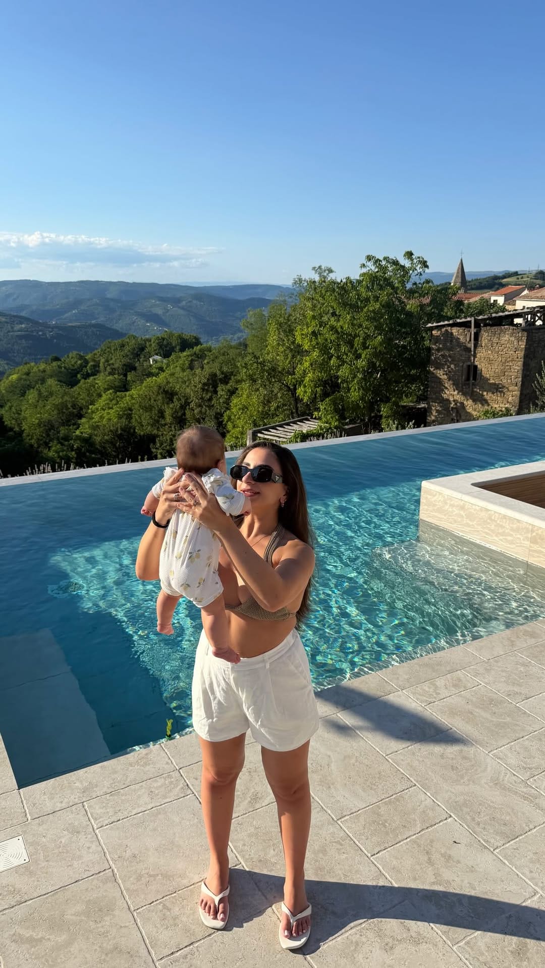 Post 2 by Sona Grant on Instagram (video)