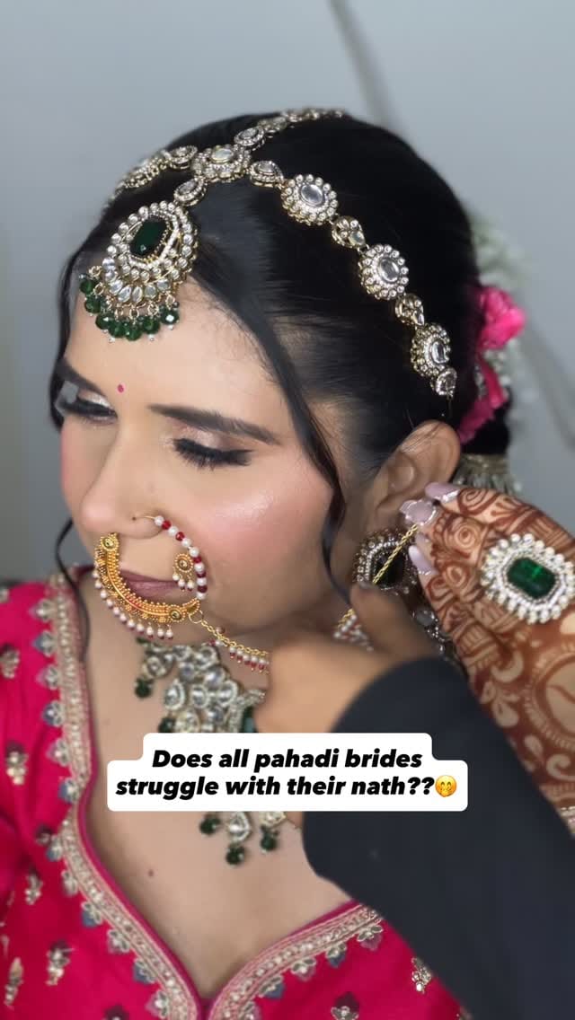 Post 1 by Gunjan Sabharwal Mua on Instagram (video)