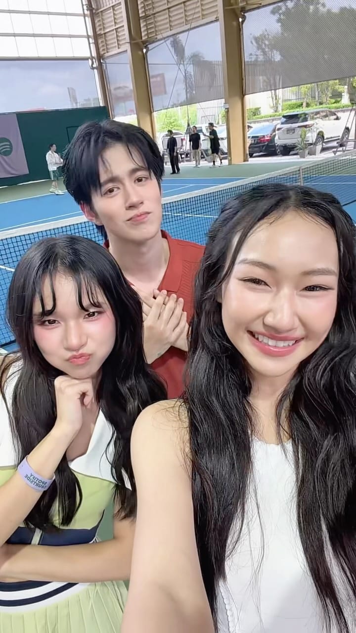 Post 3 by @snsofficial_th on Instagram (video)