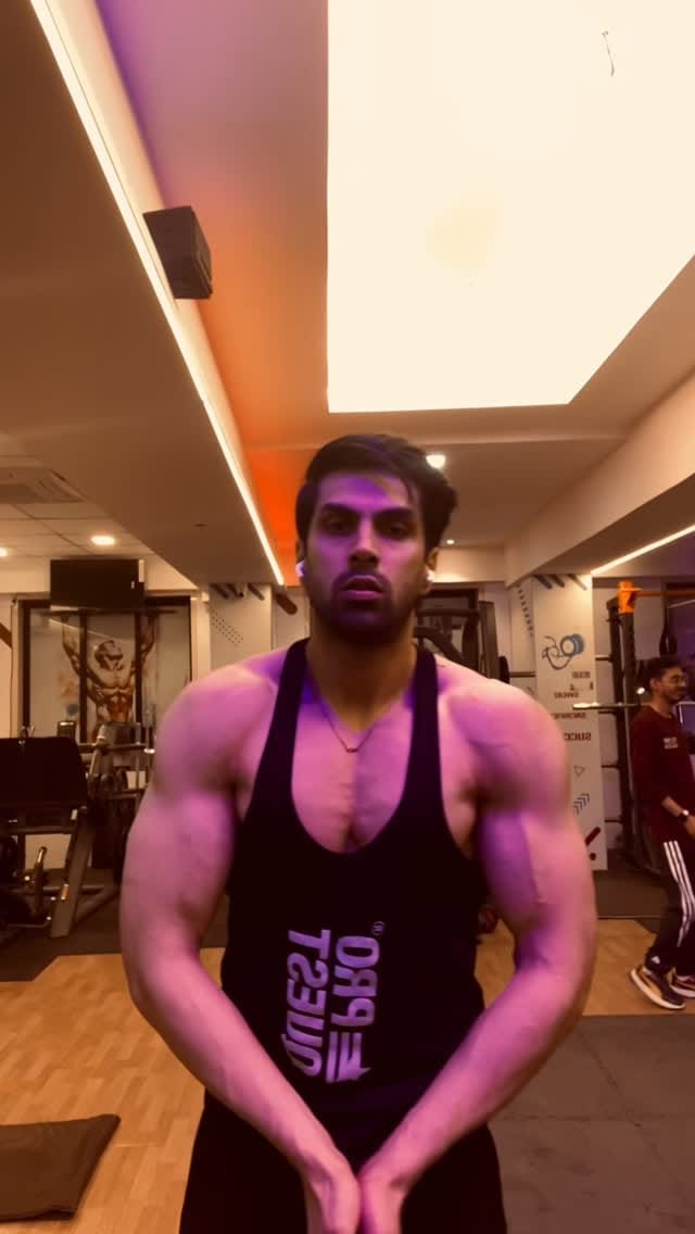 Post 7 by HARSHVARDHAN AHLAWAT on Instagram (video)
