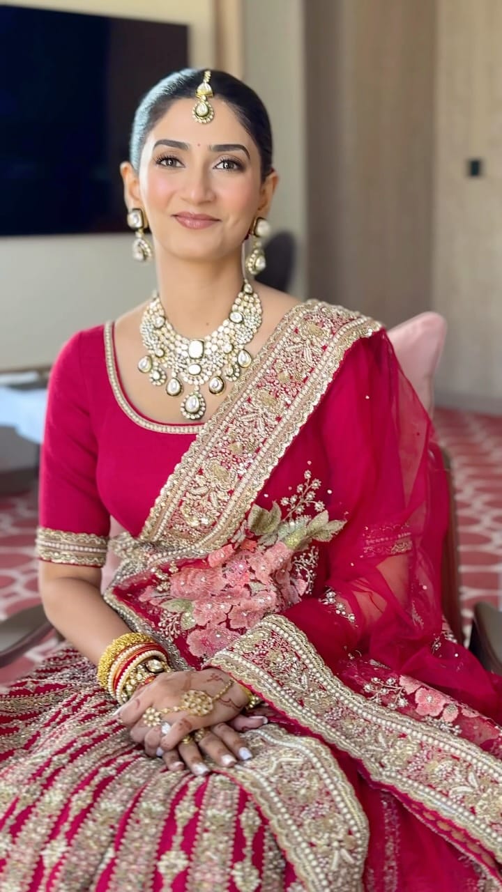 Post 6 by Nilofer T | bridal makeup artist on Instagram (video)