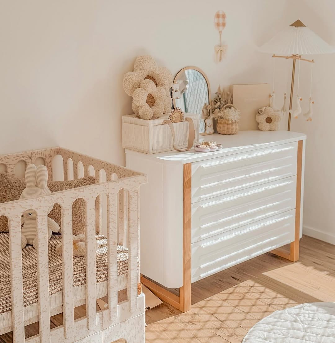 Post 9 by @byluluthelabel on Instagram (image)