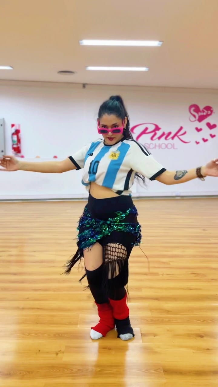 Post 3 by Zulehika Carolina on Instagram (video)