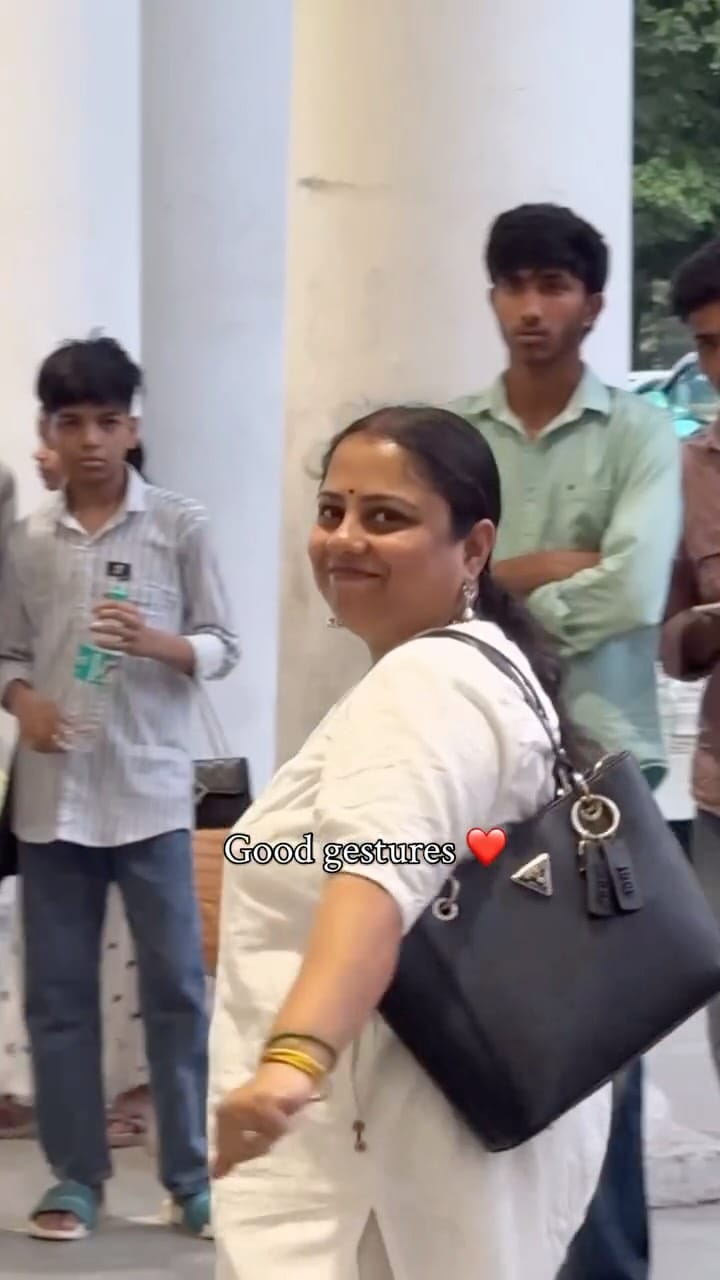 Post 8 by KUNAL KARNWAL | ARTIST | SINGER on Instagram (video)