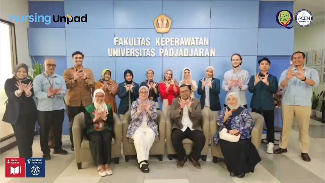 Post 1 by Fakultas Keperawatan Unpad on Instagram (video)
