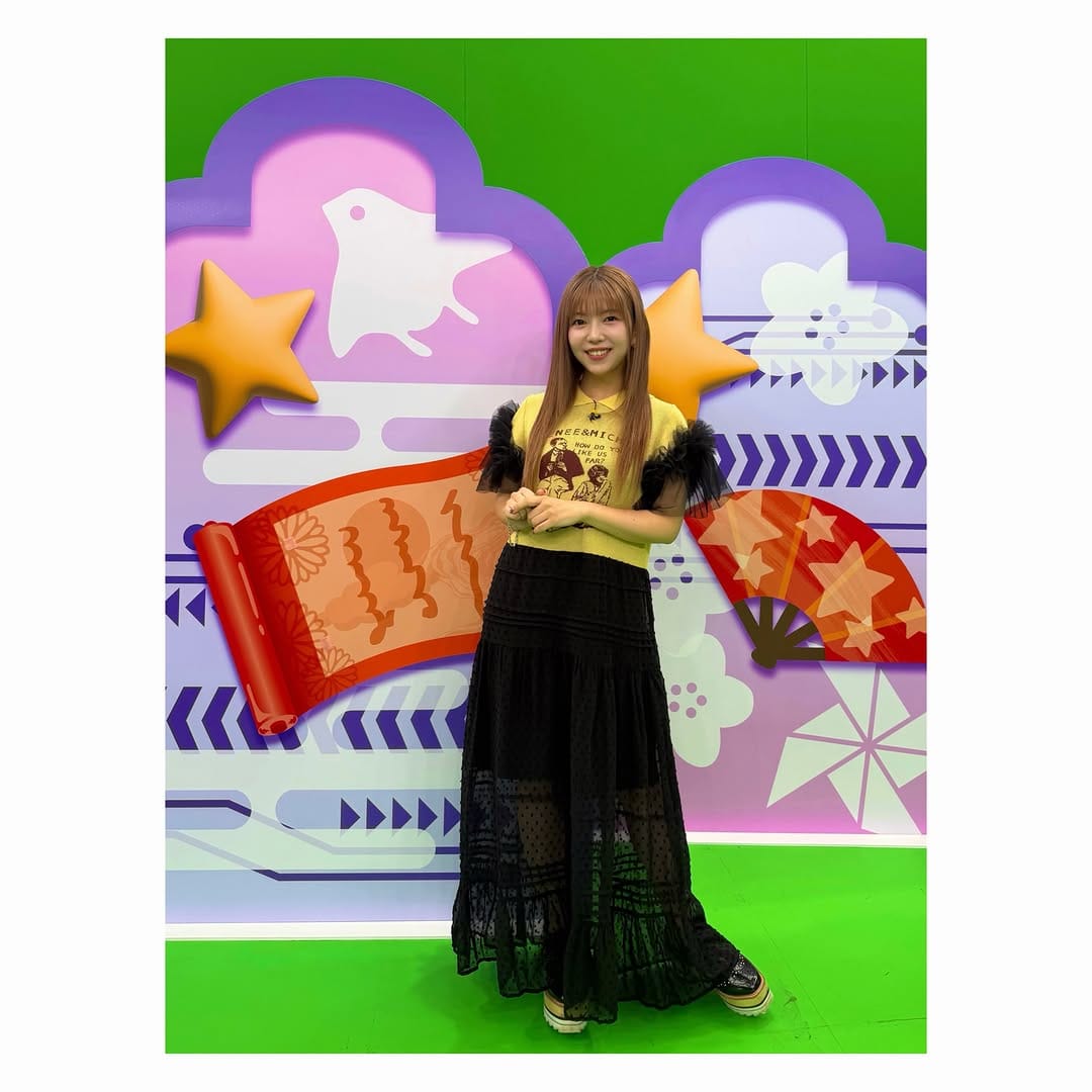 Post 4 by 牧野由依_YUI MAKINO on Instagram (carousel)