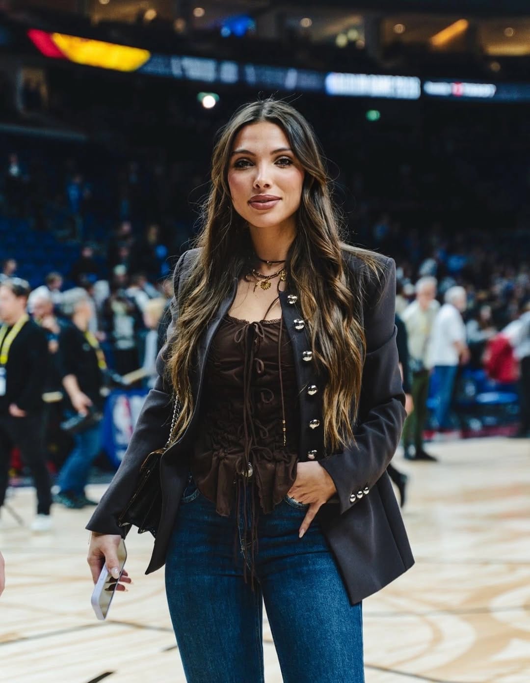 Post 9 by Arianna Zani on Instagram (carousel)