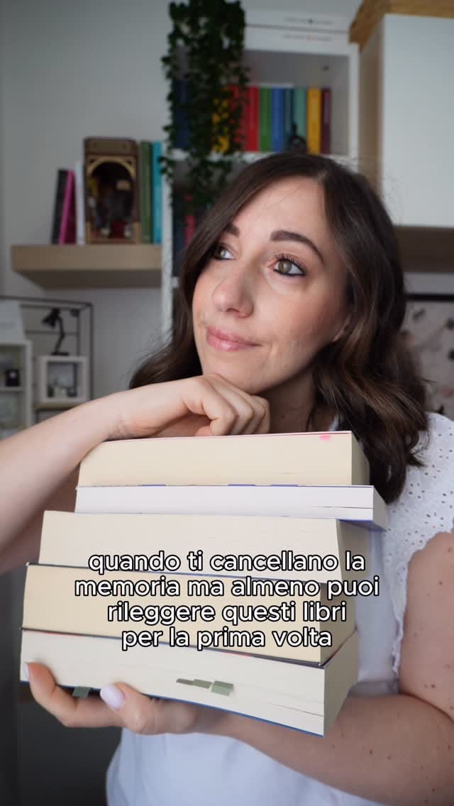 Post 2 by Serena | TheSerenyna on Instagram (video)
