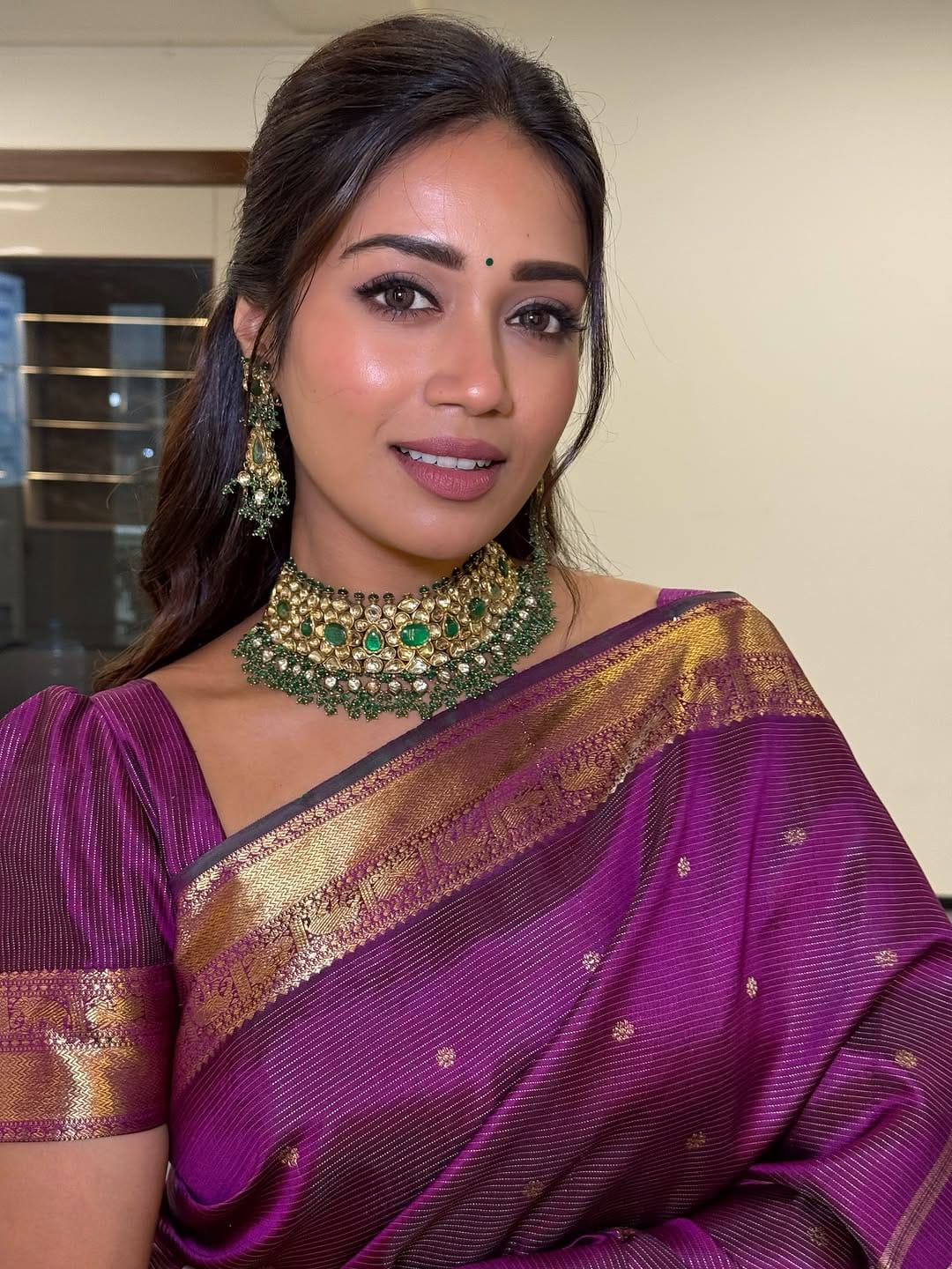 Post 9 by Anupama Krishnamachari | Makeup Artist on Instagram (carousel)