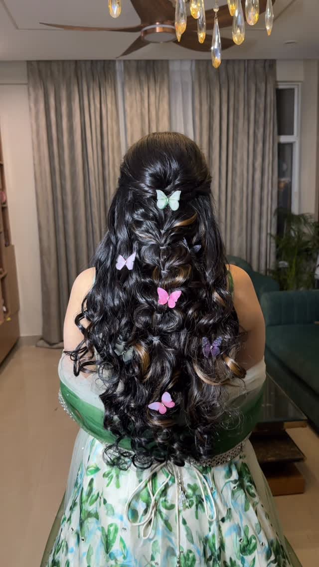 Post 5 by Maahi Kaur makeup artist on Instagram (video)