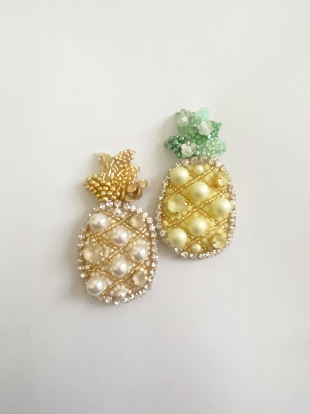 Post 6 by 【Scony エスコニー】自由な発想の刺繍アクセサリー on Instagram (image)