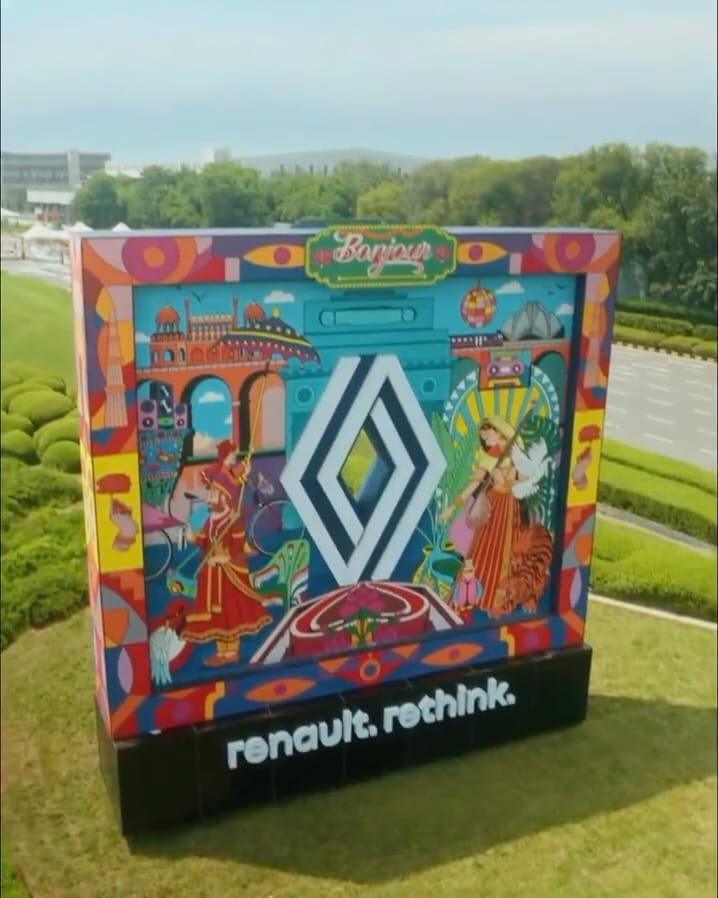 Post 8 by Doodle Mapuls on Instagram (video)