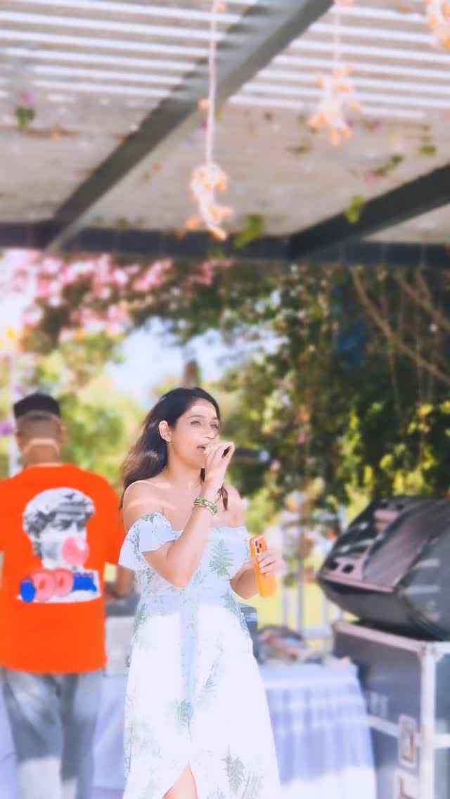Post 3 by Gazal Arora on Instagram (video)