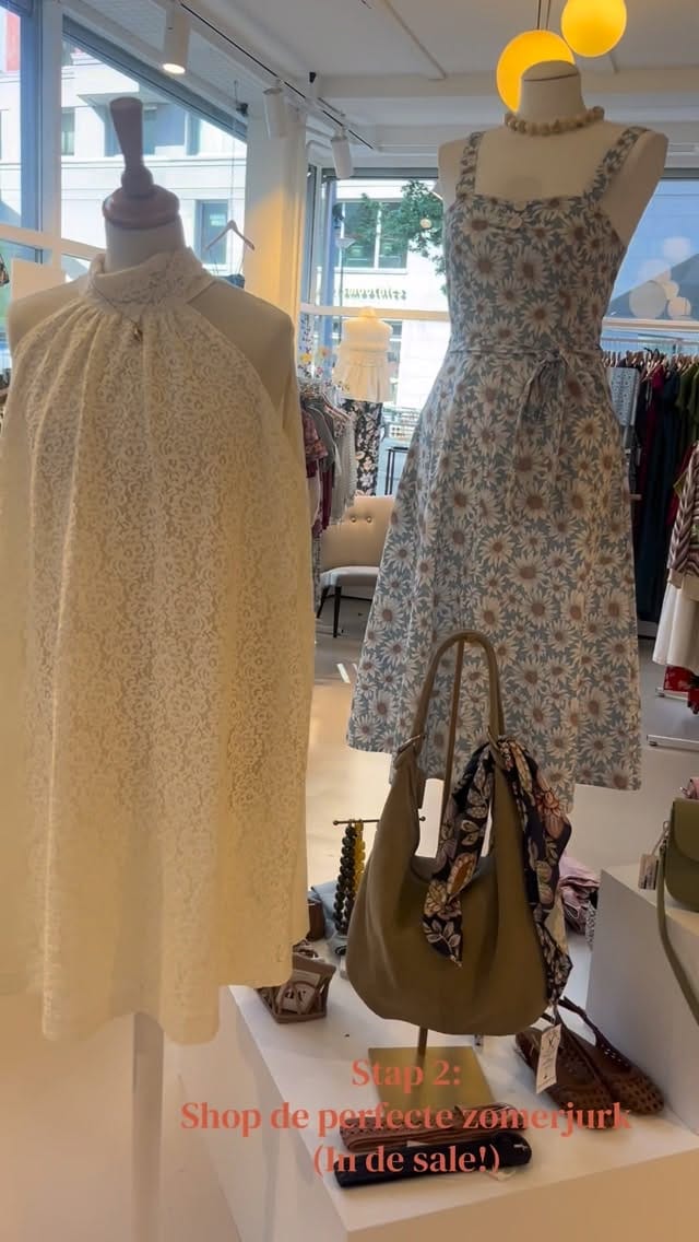 Post 2 by Very Cherry on Instagram (video)