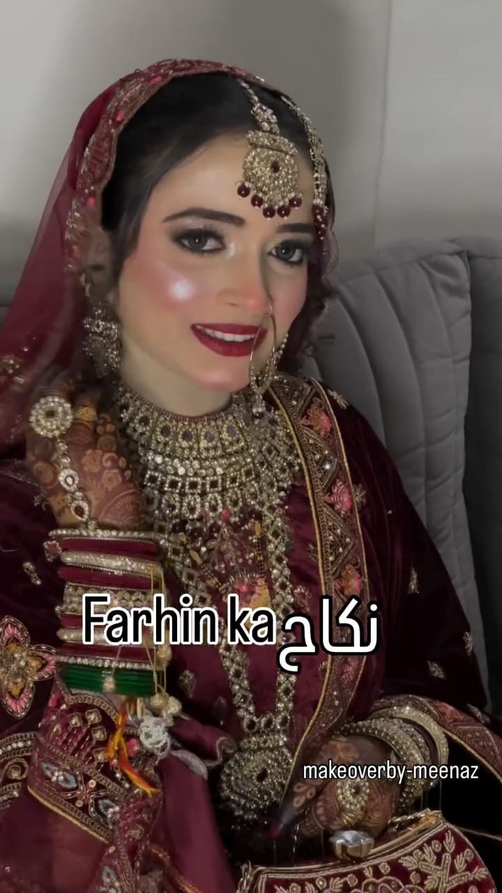 Post 2 by 👉 “Meenaz | Bridal Makeup Artist Mumbai” on Instagram (video)