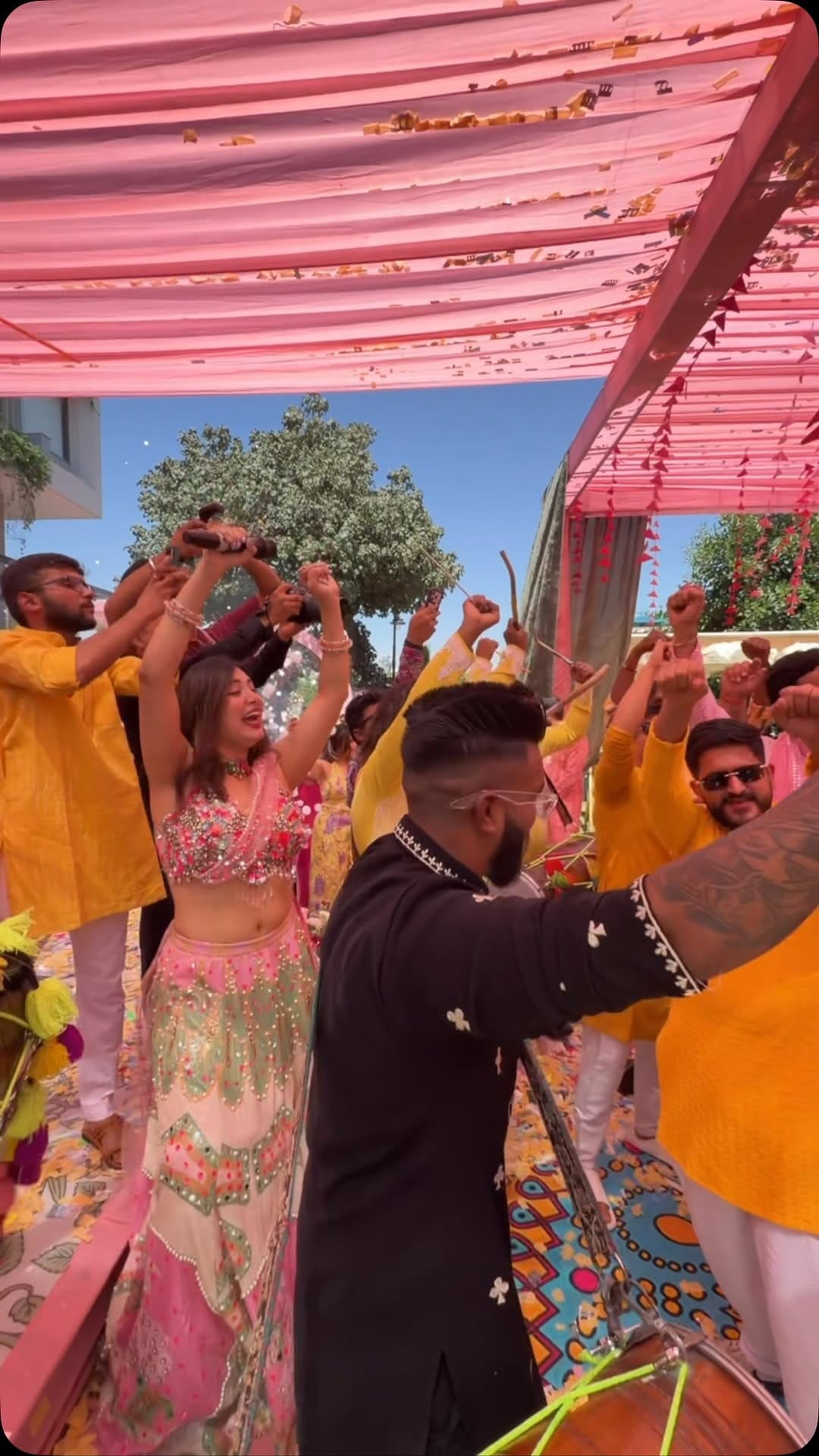 Post 4 by Roma Chandbhanani on Instagram (video)