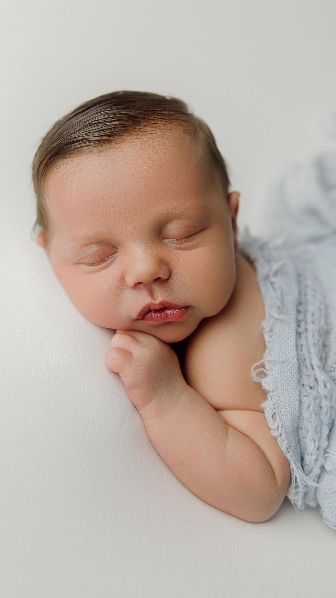 Post 7 by In-Home Newborn, Maternity & Family Photography | MIAMI on Instagram (video)