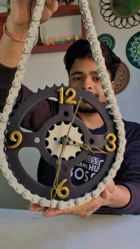 Post 10 by Sudhanshu Sharma on Instagram (video)