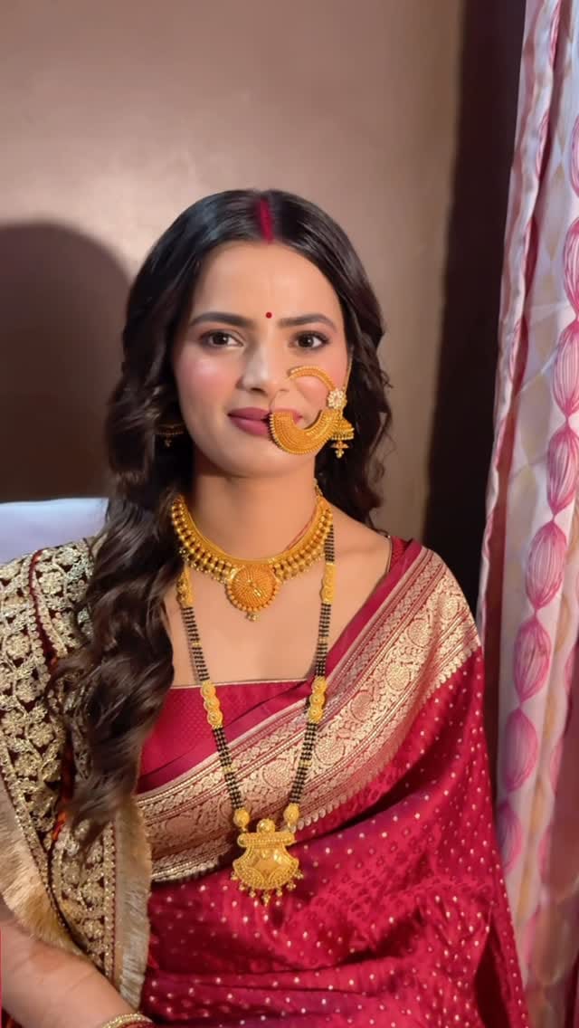 Post 5 by Priyanka Bisht on Instagram (video)