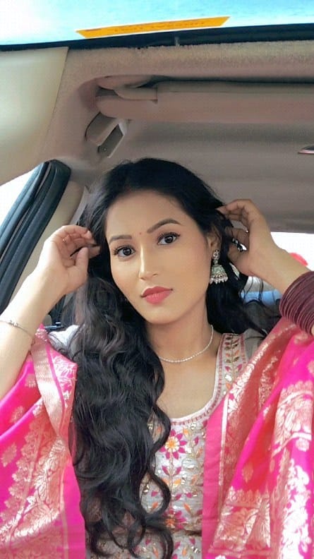 Post 10 by Ruchita Rawat on Instagram (video)